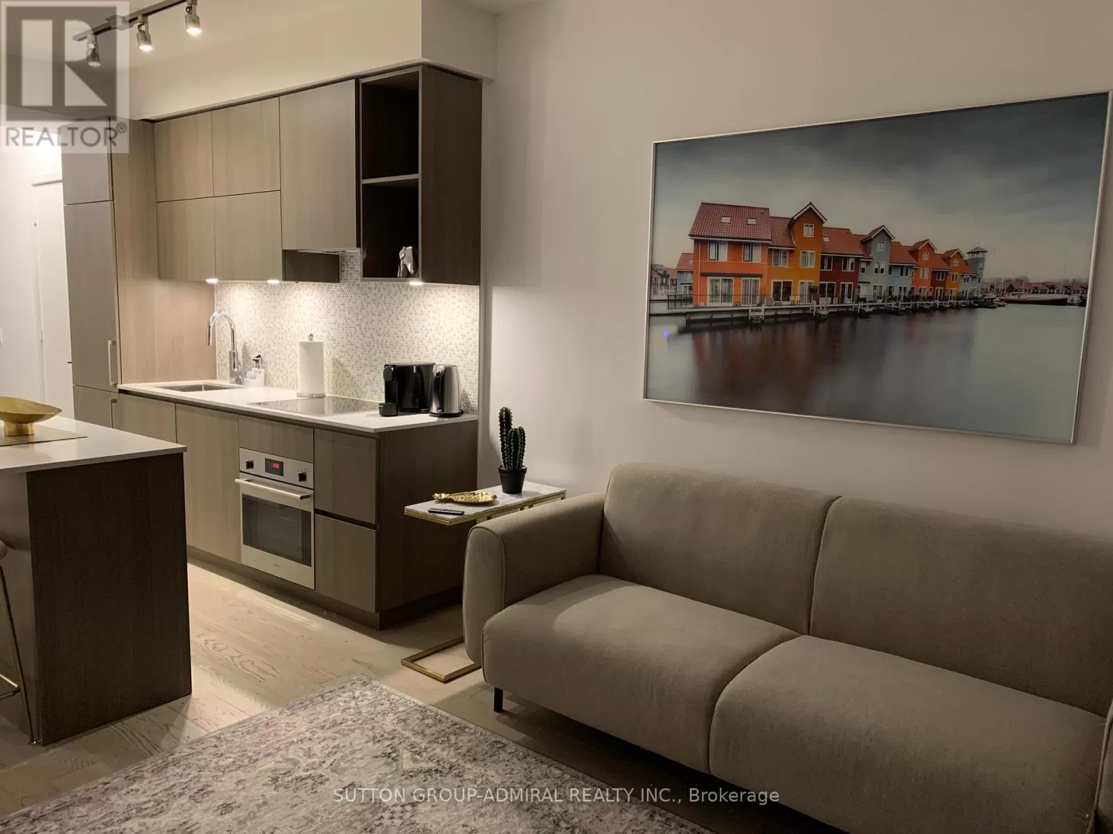 Apartment for rent: 2203 - 1 Yorkville Avenue, Toronto, Ontario M4W 1L1