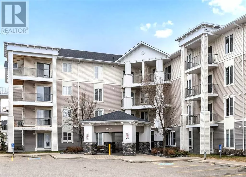 Apartment for rent: 2219, 333 Taravista Drive Ne, Calgary, Alberta T3J 0H4