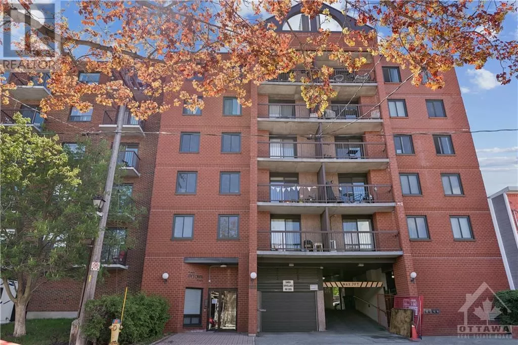 Apartment for rent: 222 Guigues Avenue Unit#503, Ottawa, Ontario K1N 5J2