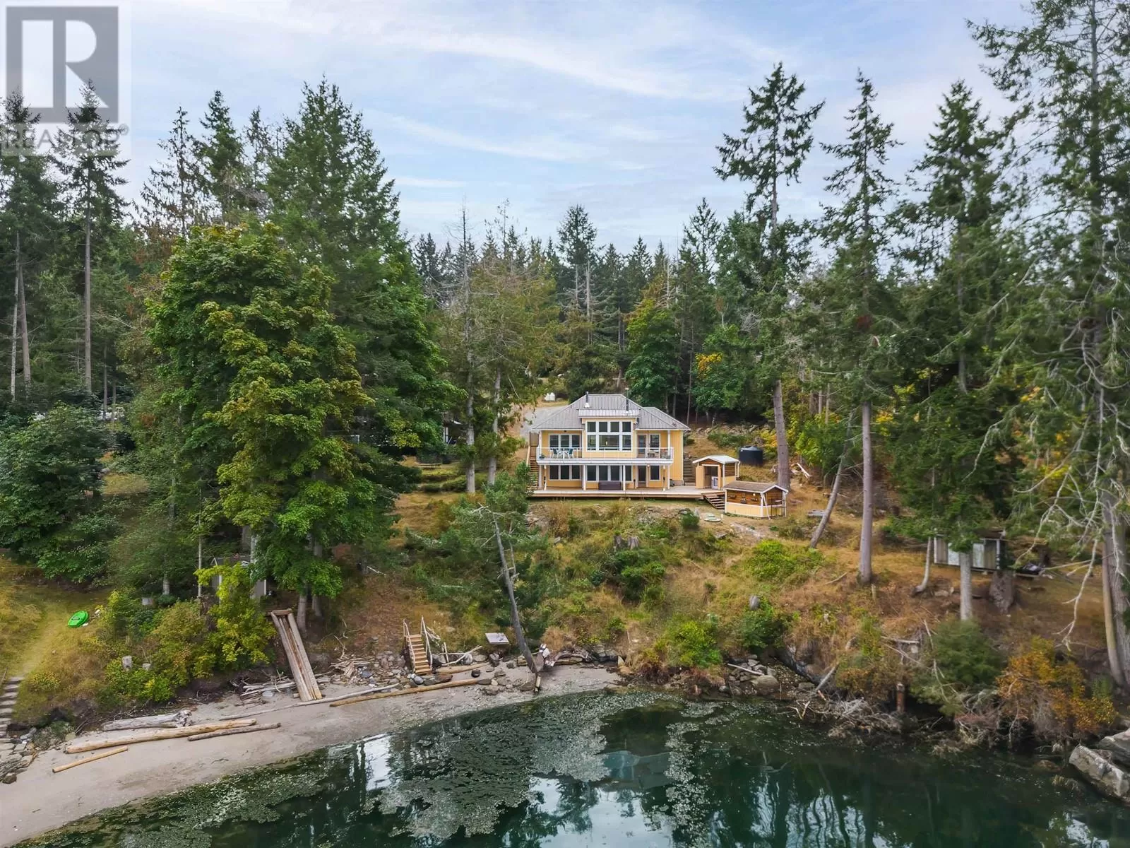 House for rent: 225 Mariners Way, Mayne Island, British Columbia V0N 2J2