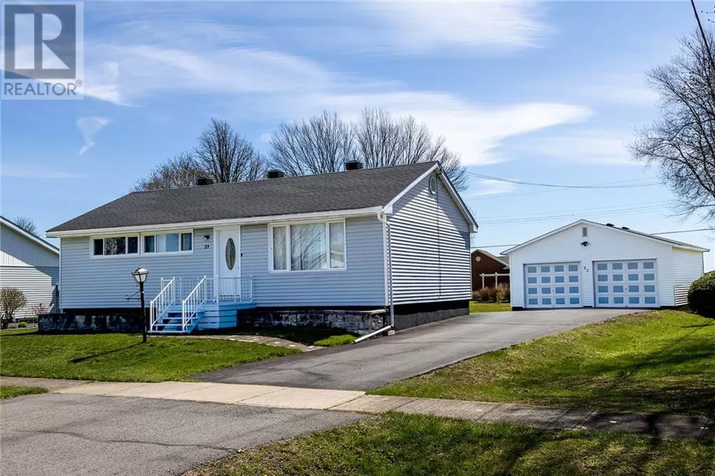 House for rent: 23 Church Avenue, Iroquois, Ontario K0E 1K0