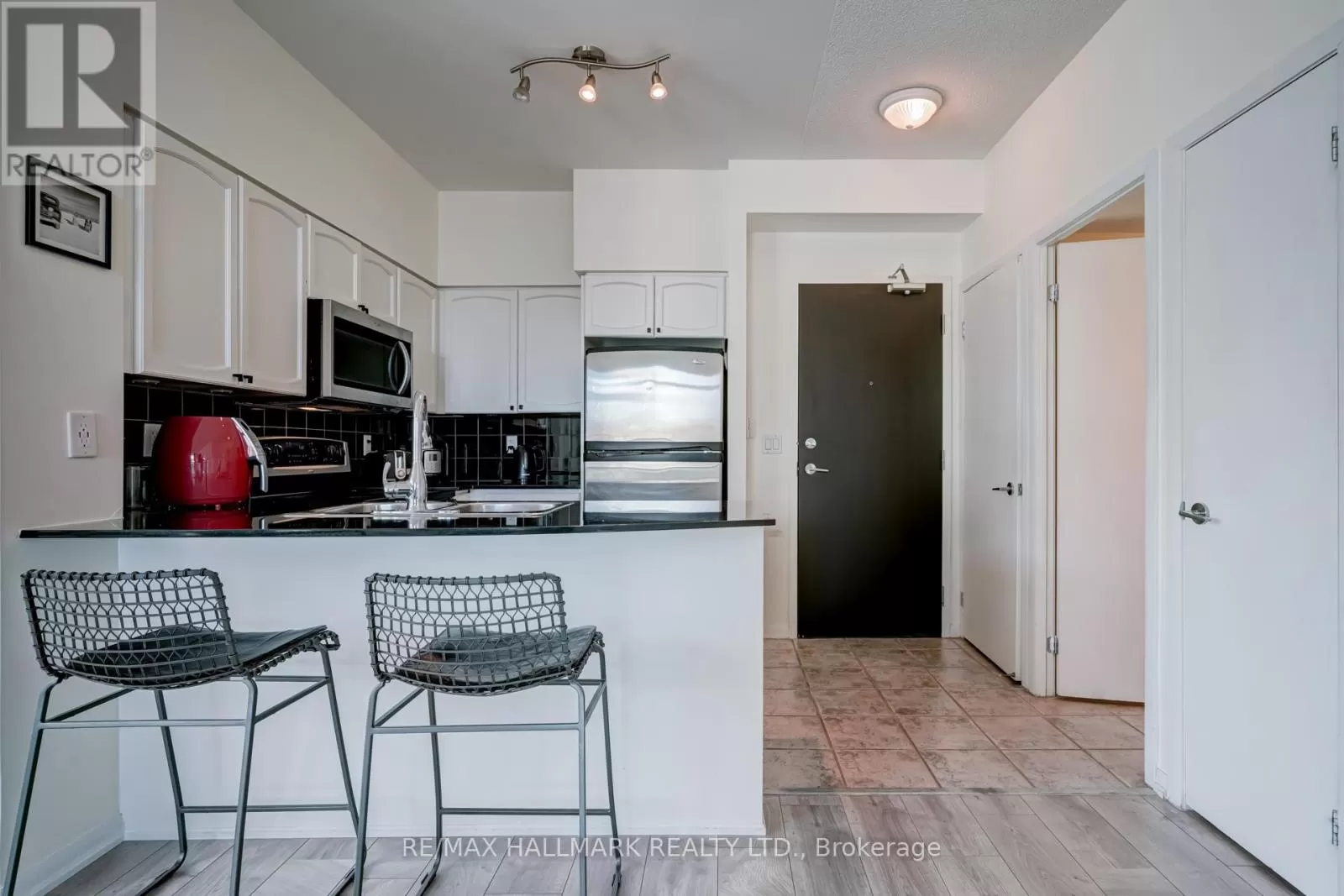 Apartment for rent: #230 -231 Fort York Blvd, Toronto, Ontario M5V 1B2