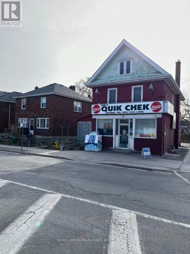 Residential Commercial Mix for rent: 231-239 Park Street N, Peterborough, Ontario K9J 3P7