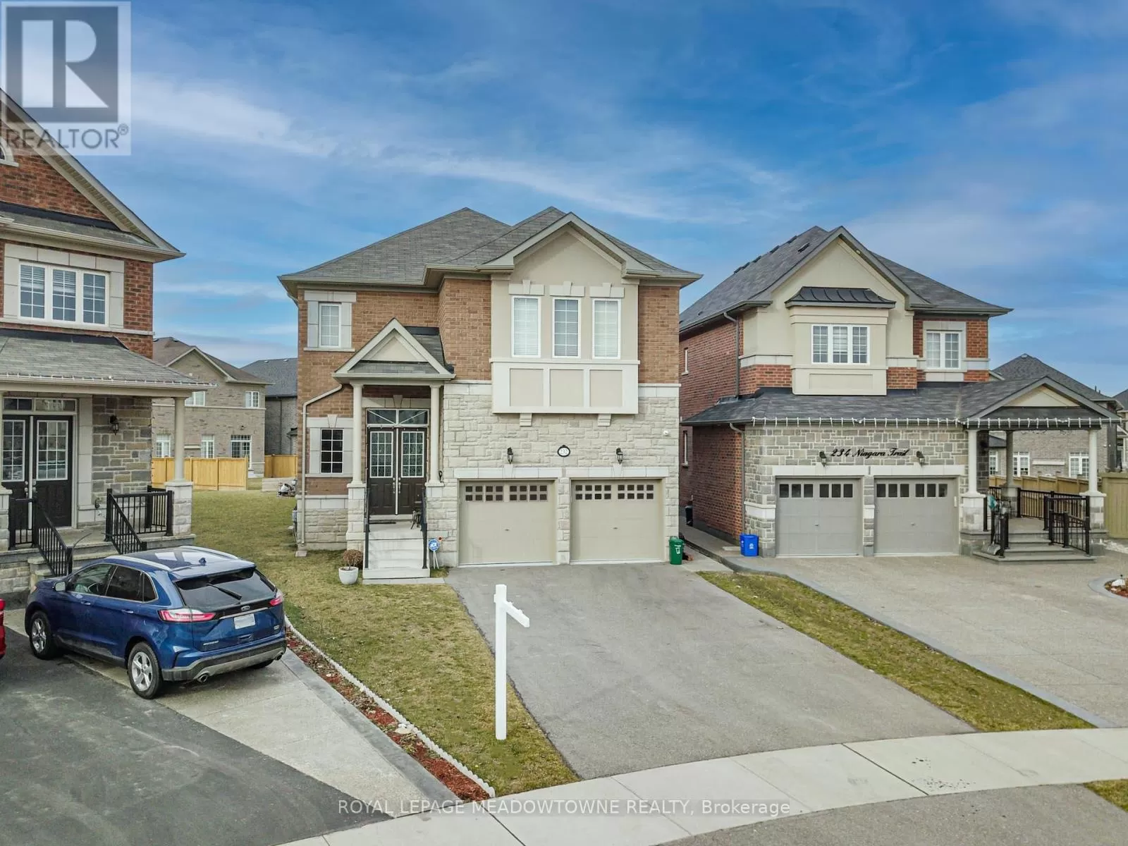 House for rent: 232 Niagara Trail, Halton Hills, Ontario L7G 0M4