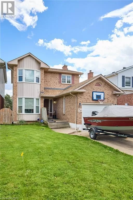 Row / Townhouse for rent: 24 Tomahawk Drive, Grimsby, Ontario L3M 5G4