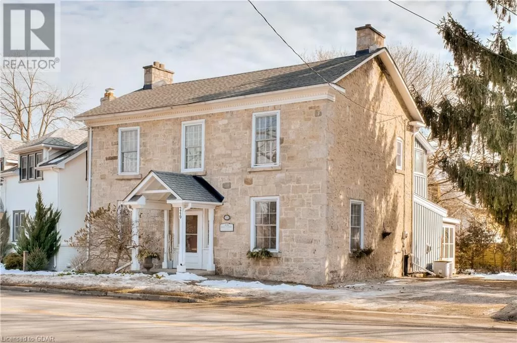 House for rent: 240 Union Street W, Fergus, Ontario N1M 1V4