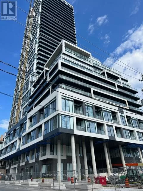 Apartment for rent: 2402 - 5 Defries Street, Toronto, Ontario M5A 0W7