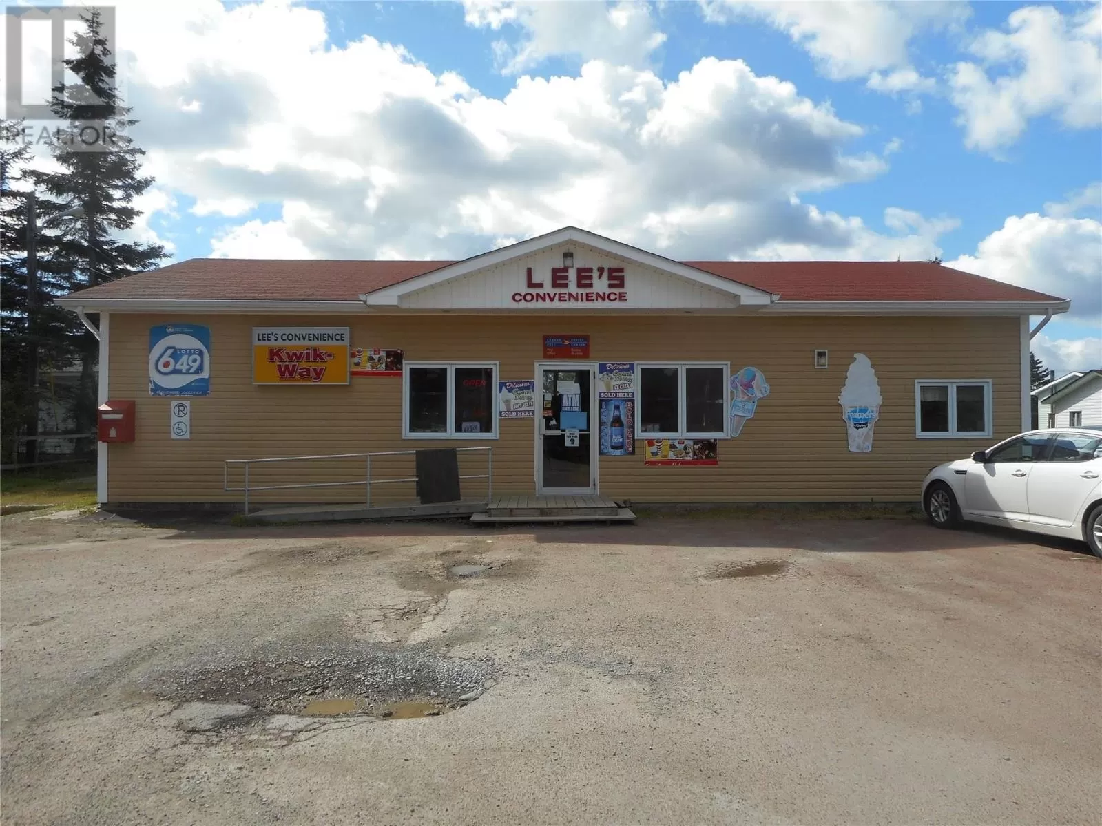 Other for rent: 241 Main Street, Head of Bay D'espoir, Newfoundland & Labrador A0H 1R0