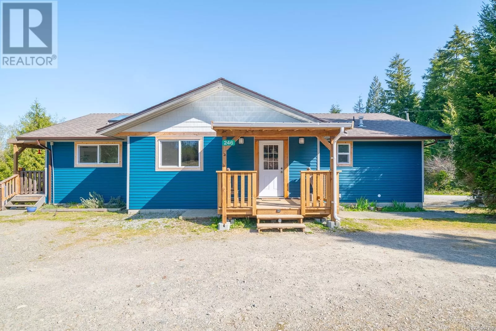 House for rent: 246 Binnacle Rd, Bamfield, British Columbia V0R 1B0