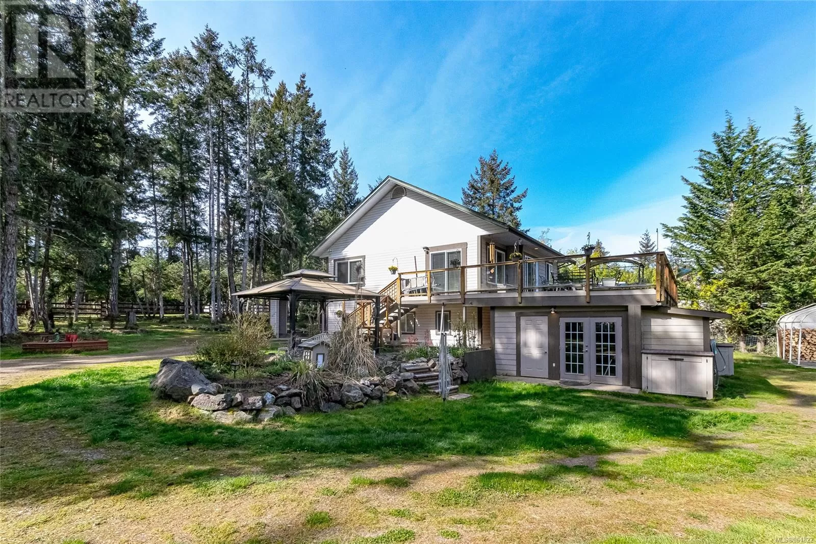 House for rent: 2483 Cross Rd, Nanoose Bay, British Columbia V9P 9E6