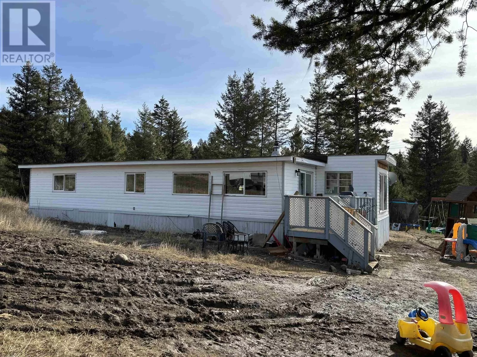 Manufactured Home/Mobile for rent: 2487 Firwood Hill Road, Williams Lake, British Columbia V2G 4W7