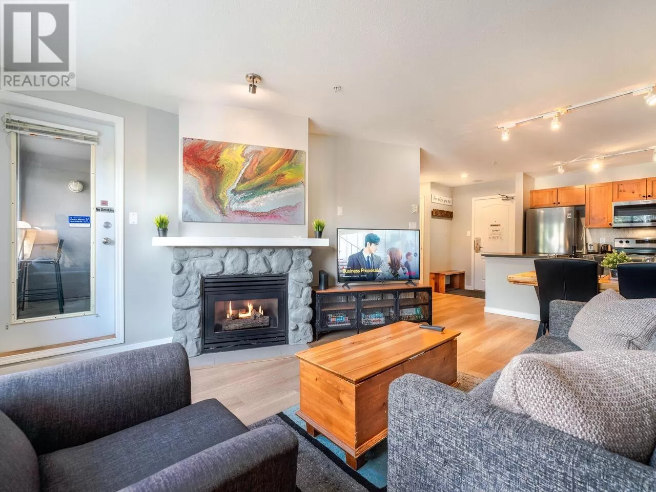 Apartment for rent: 249 4314 Main Street, Whistler, British Columbia V0N 1B4