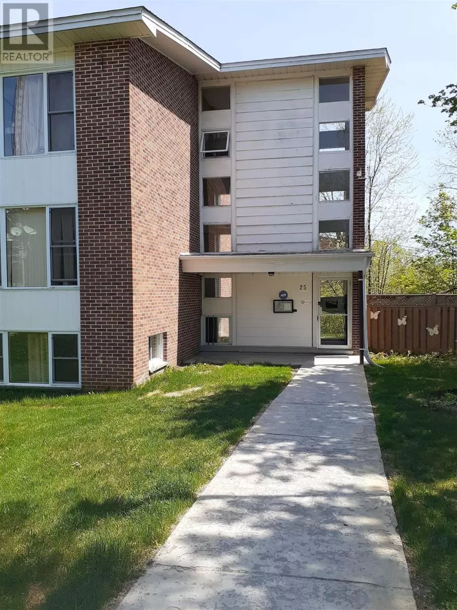 Apartment for rent: 25 Mississauga Ave # 51, Elliot Lake, Ontario P5A 1E1