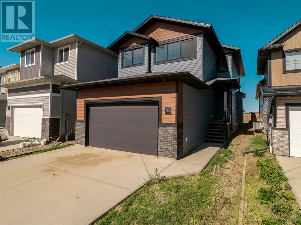 House for rent: 2504 45 Street S, Lethbridge, Alberta T1K 8K6