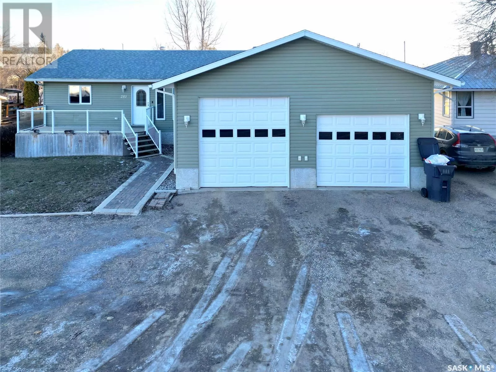 House for rent: 251 1st Street, Craik, Saskatchewan S0G 0V0