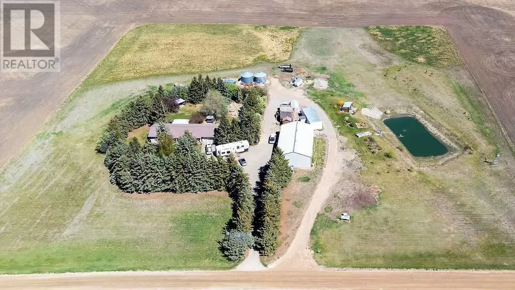 House for rent: 252176 Township Road 280, Rural Rocky View County, Alberta T0M 0G0