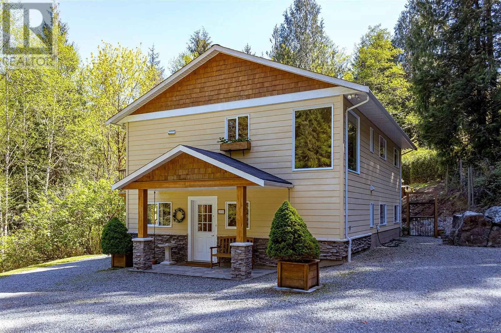 House for rent: 2550 Amanda Pl, Sooke, British Columbia V9Z 0K3