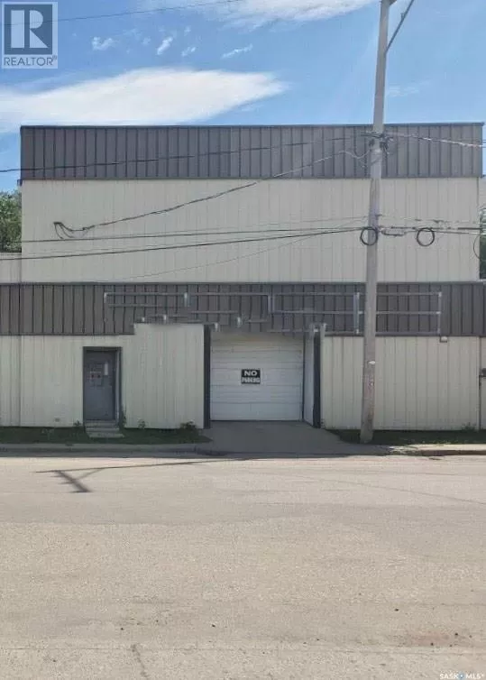 Warehouse for rent: 25b 17th Street E, Prince Albert, Saskatchewan S6V 1G6