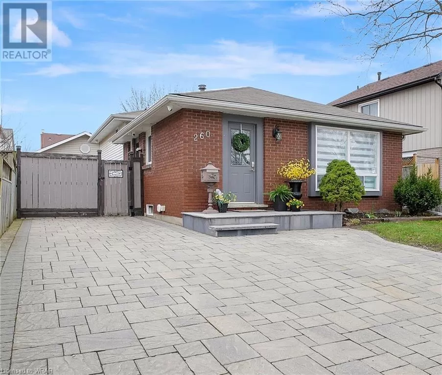 House for rent: 260 Johanna Drive, Cambridge, Ontario N1S 4C6