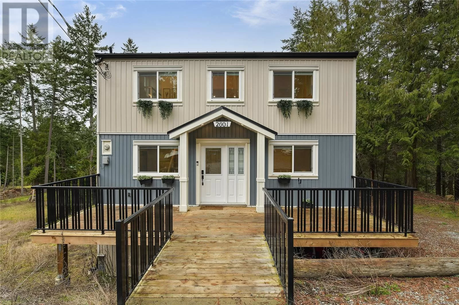 House for rent: 2601 Gunwhale Rd, Pender Island, British Columbia V0N 2M2