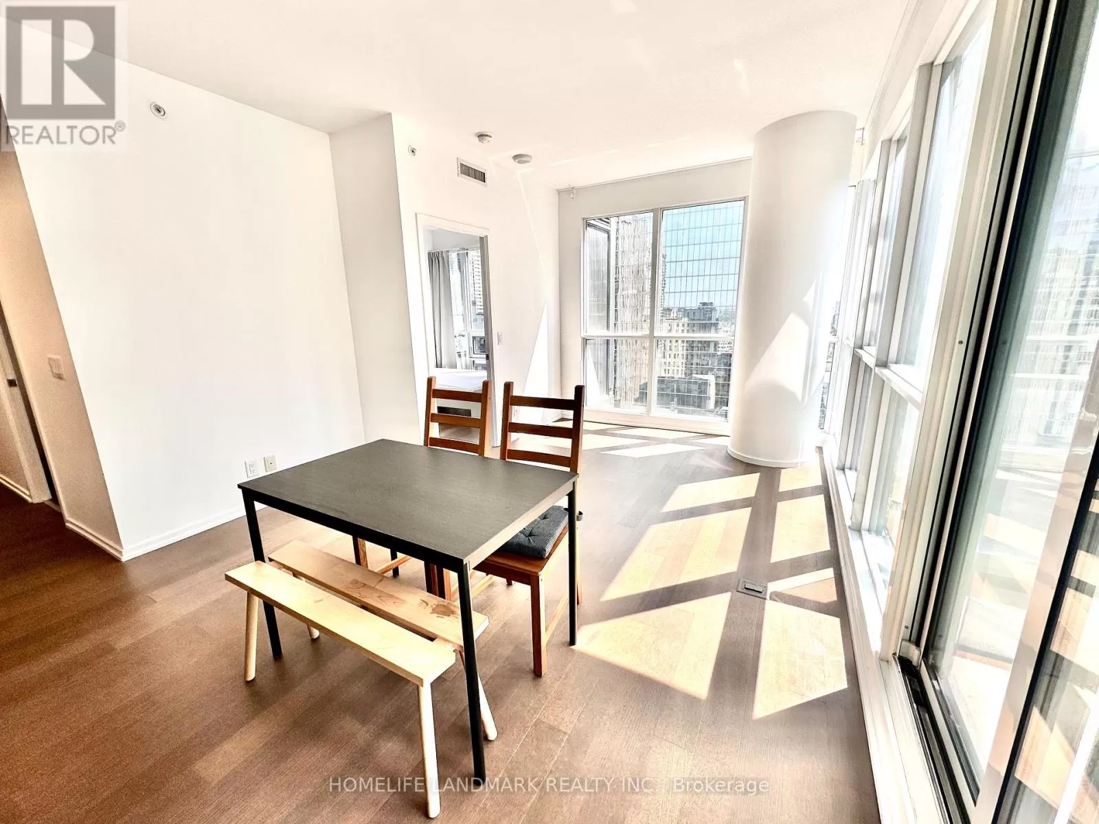 Apartment for rent: 2606 - 70 Temperance Street, Toronto, Ontario M5H 0B1