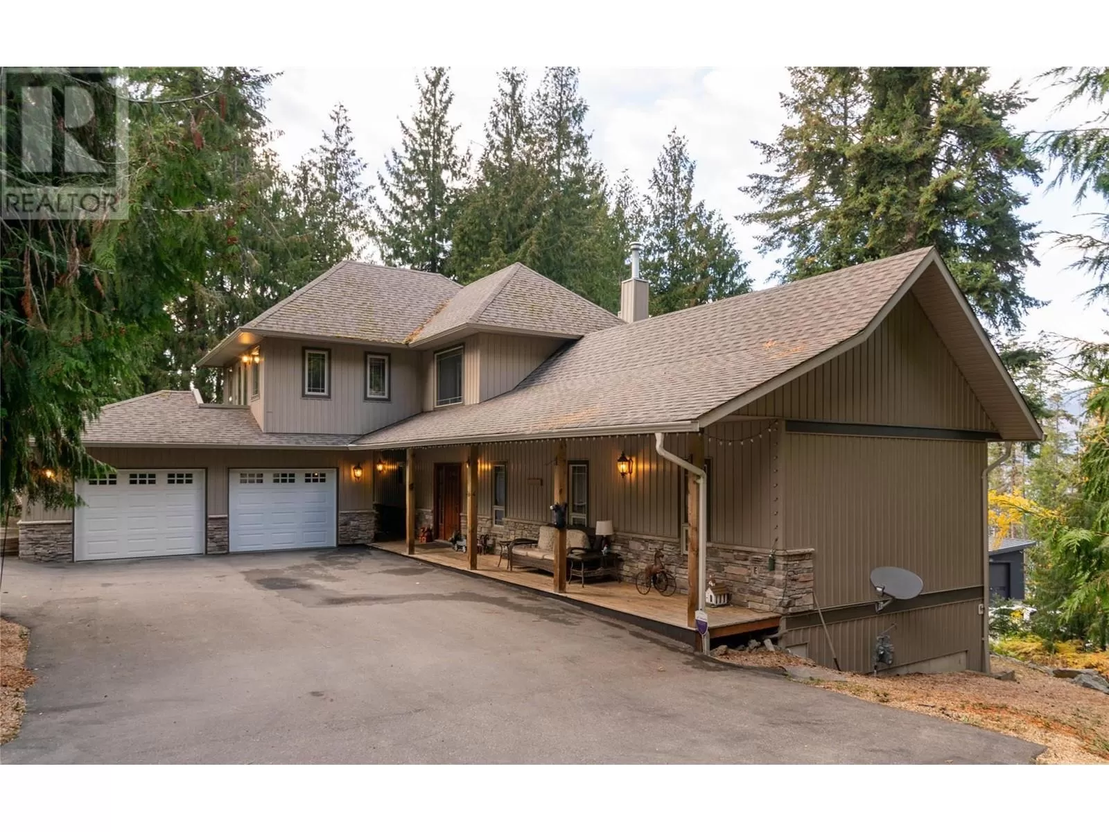House for rent: 2611 Duncan Road, Blind Bay, British Columbia V0E 1H1
