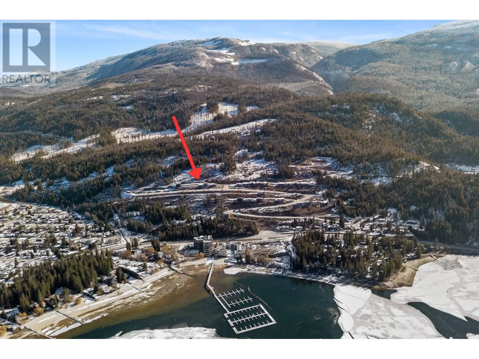 Other for rent: 262 Sunset Drive, Sicamous, British Columbia V0E 2V1