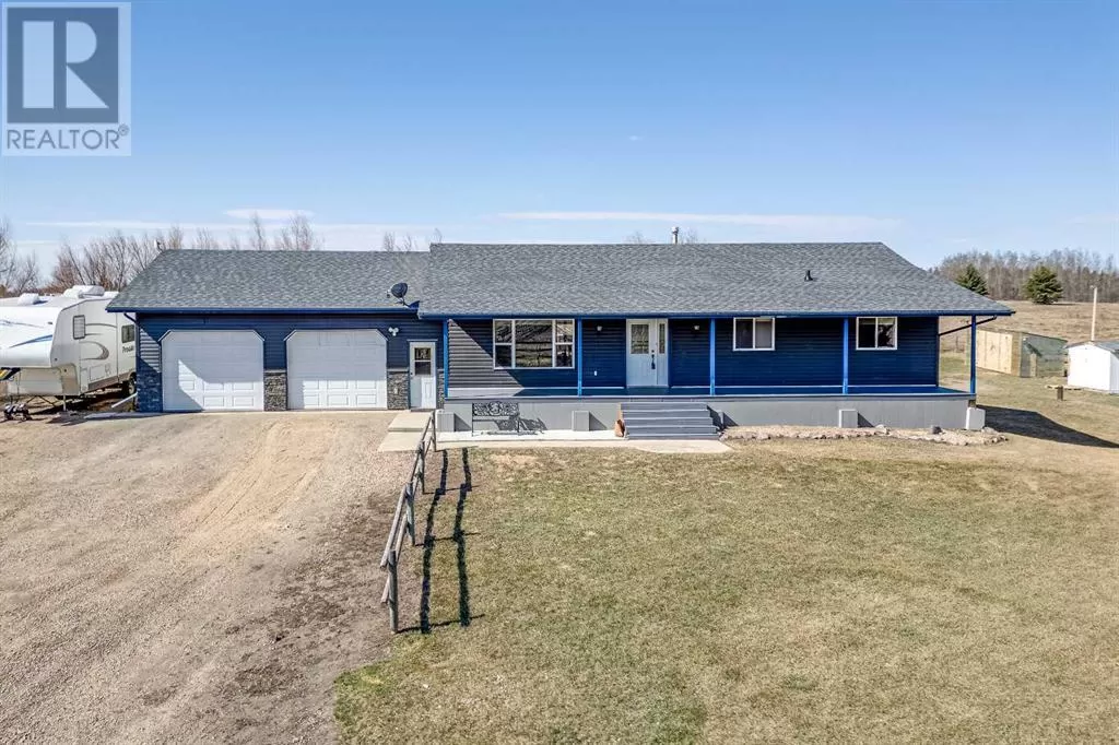 House for rent: 262011 Township 422, Rural Ponoka County, Alberta T4J 1R3