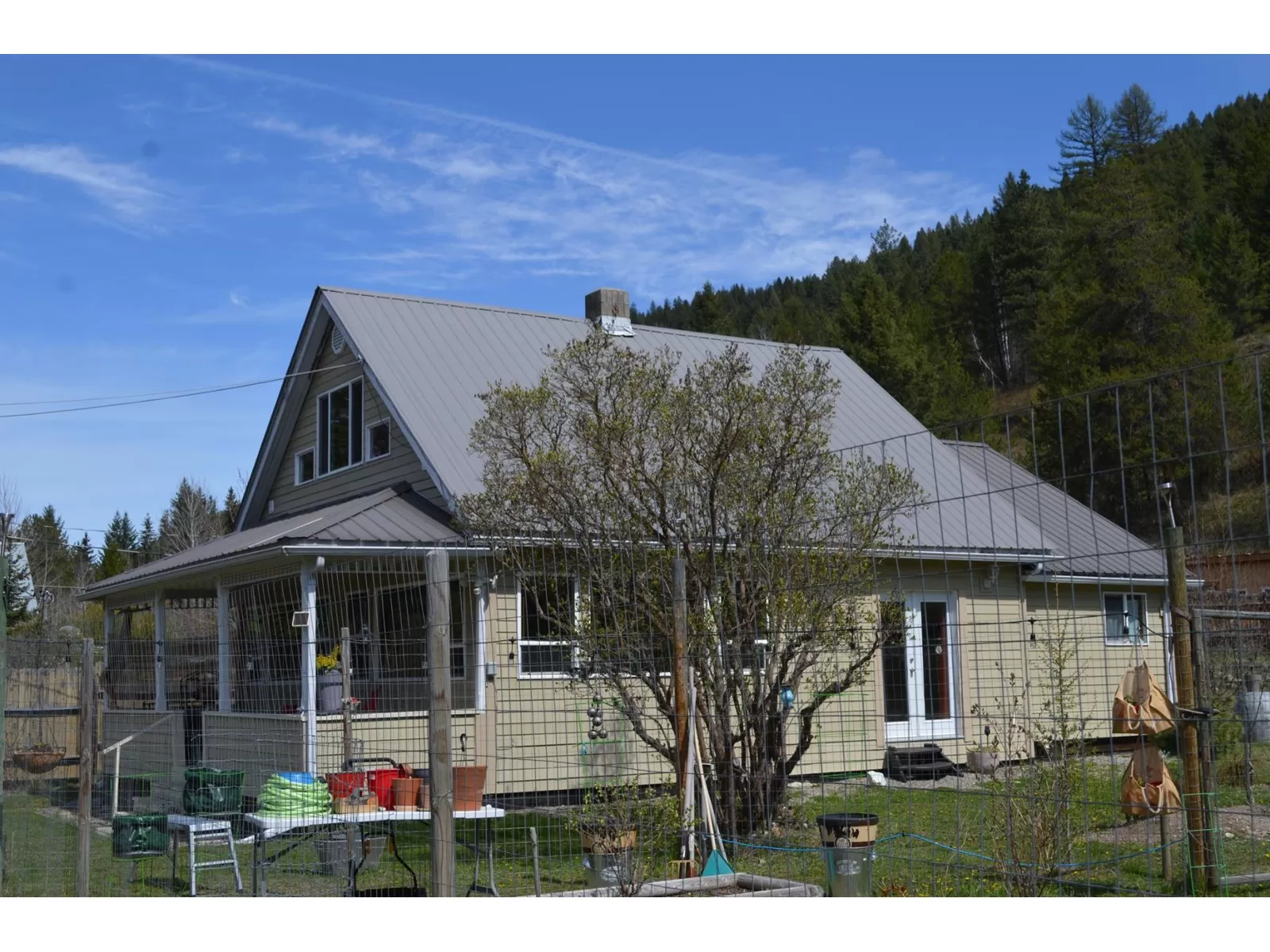House for rent: 268 Church Avenue, Greenwood, British Columbia V0H 1J0