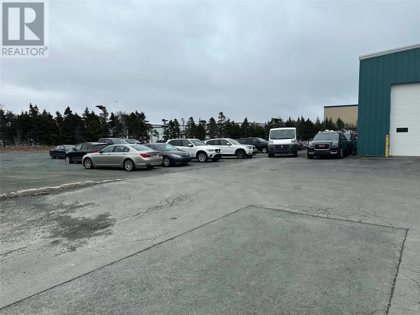 Manufacturing for rent: 27 Glencoe Drive, Mount Pearl, Newfoundland & Labrador A1N 4S5
