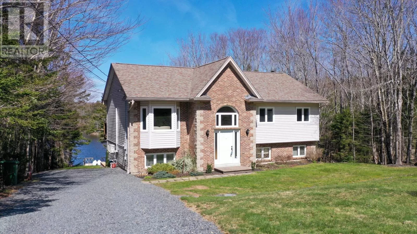House for rent: 270 Halfway Lake Drive, Hammonds Plains, Nova Scotia B4B 1M8