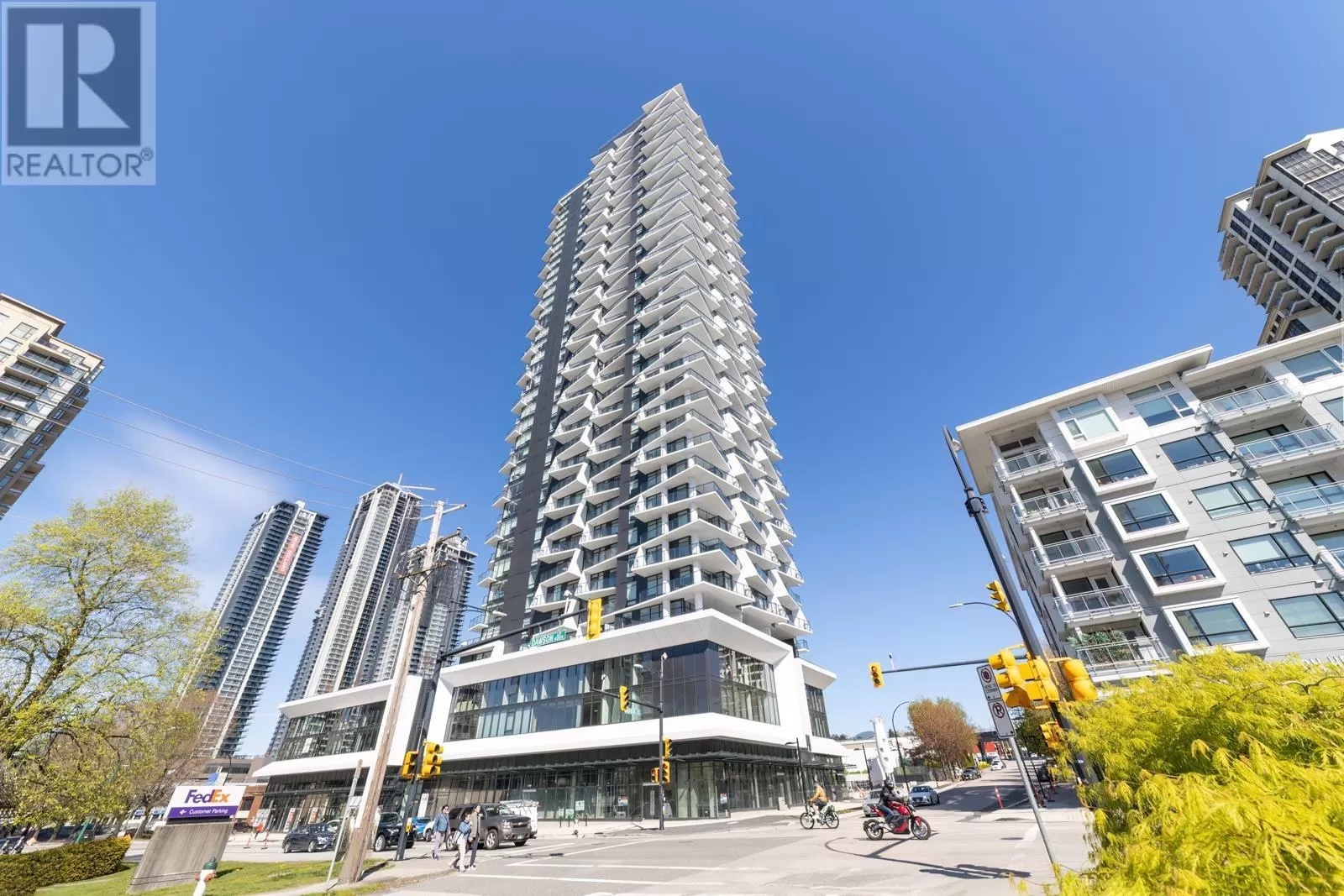 Apartment for rent: 2710 2181 Madison Avenue, Burnaby, British Columbia V5C 0N4