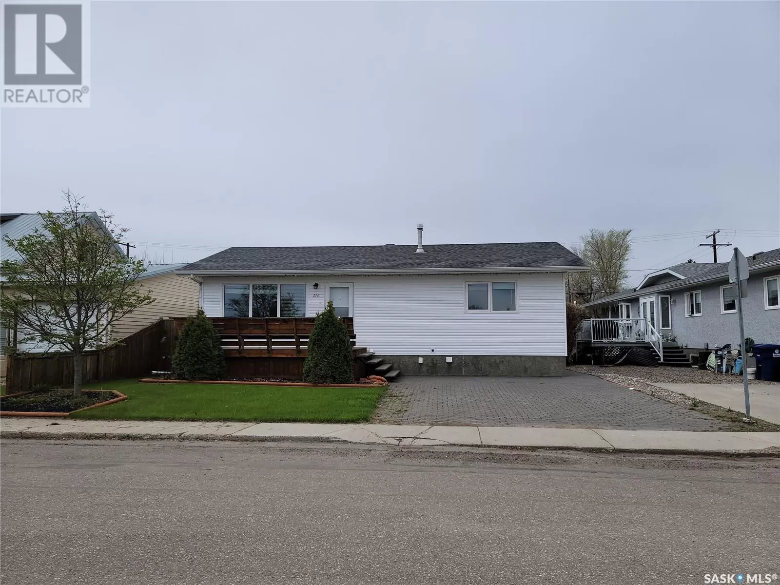House for rent: 272 5th Avenue W, Unity, Saskatchewan S0K 4L0