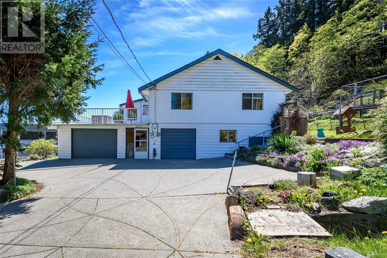 House for rent: 273 Lansdowne St, Union Bay, British Columbia V0R 3B0