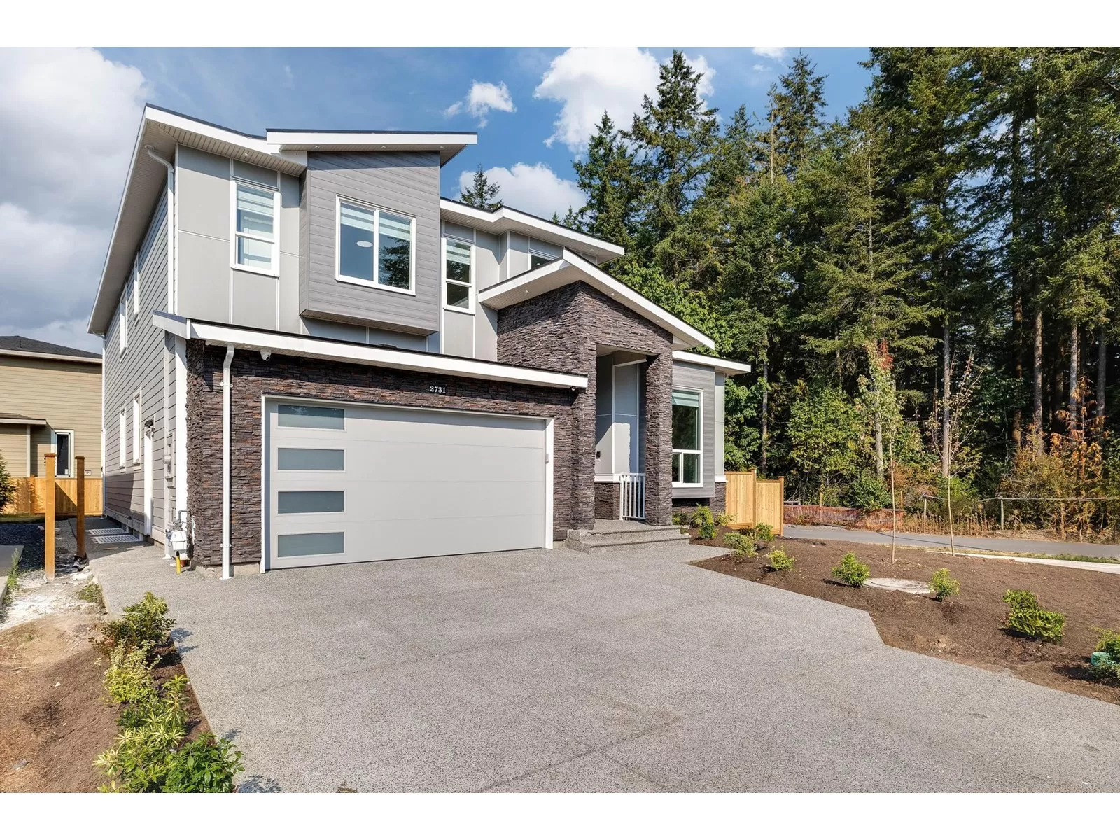 House for rent: 2731 201 Street, Langley, British Columbia V2Z 2B9