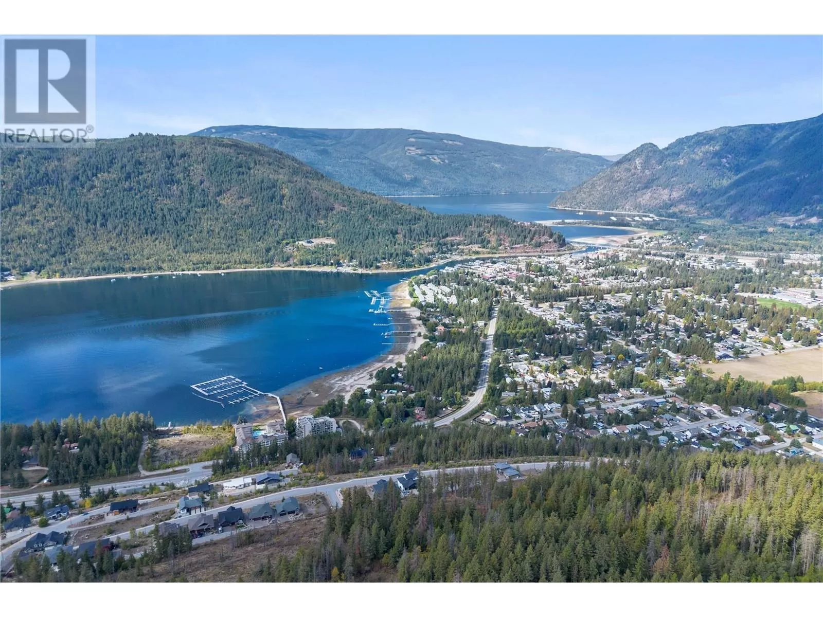 Other for rent: 274 Bayview Drive, Sicamous, British Columbia V0E 2V1