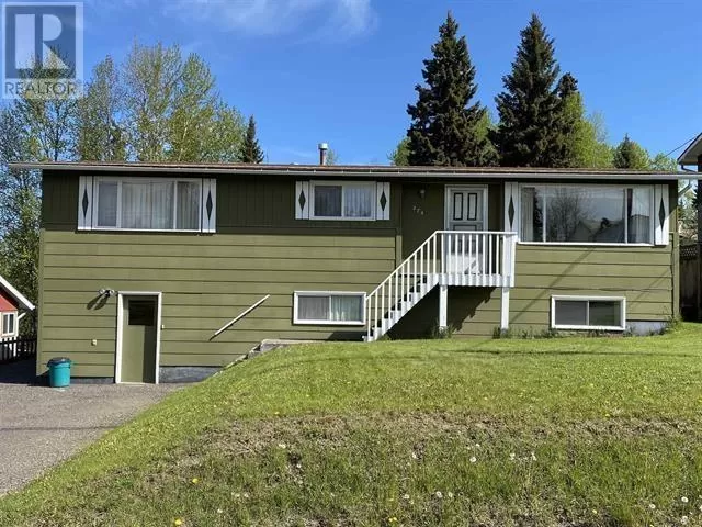 House for rent: 275 5th Avenue, Burns Lake, British Columbia V0J 1E0