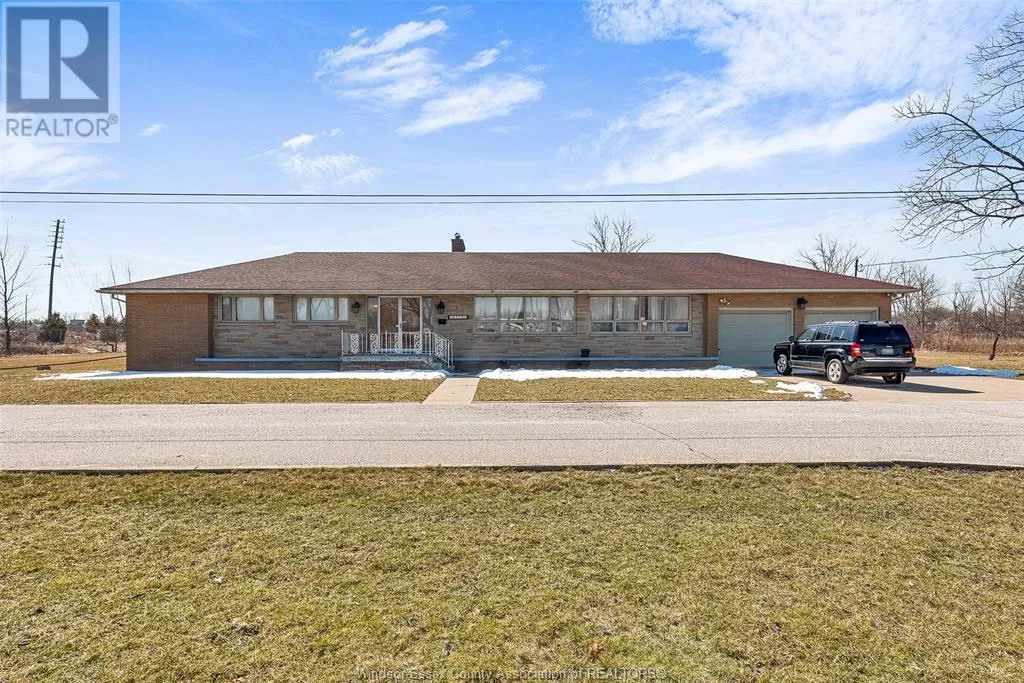 House for rent: 2775 Todd Lane, LaSalle, Ontario N9H 1K9
