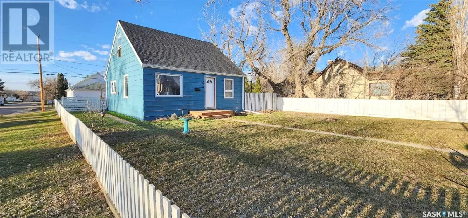 House for rent: 278 Coteau Street W, Moose Jaw, Saskatchewan S6H 5C7
