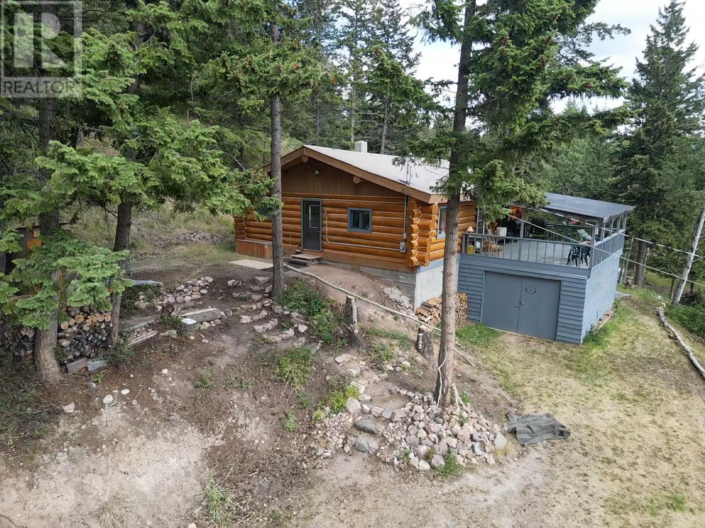 House for rent: 2810 Francois Lake Road, Fraser Lake, British Columbia V0J 1S0