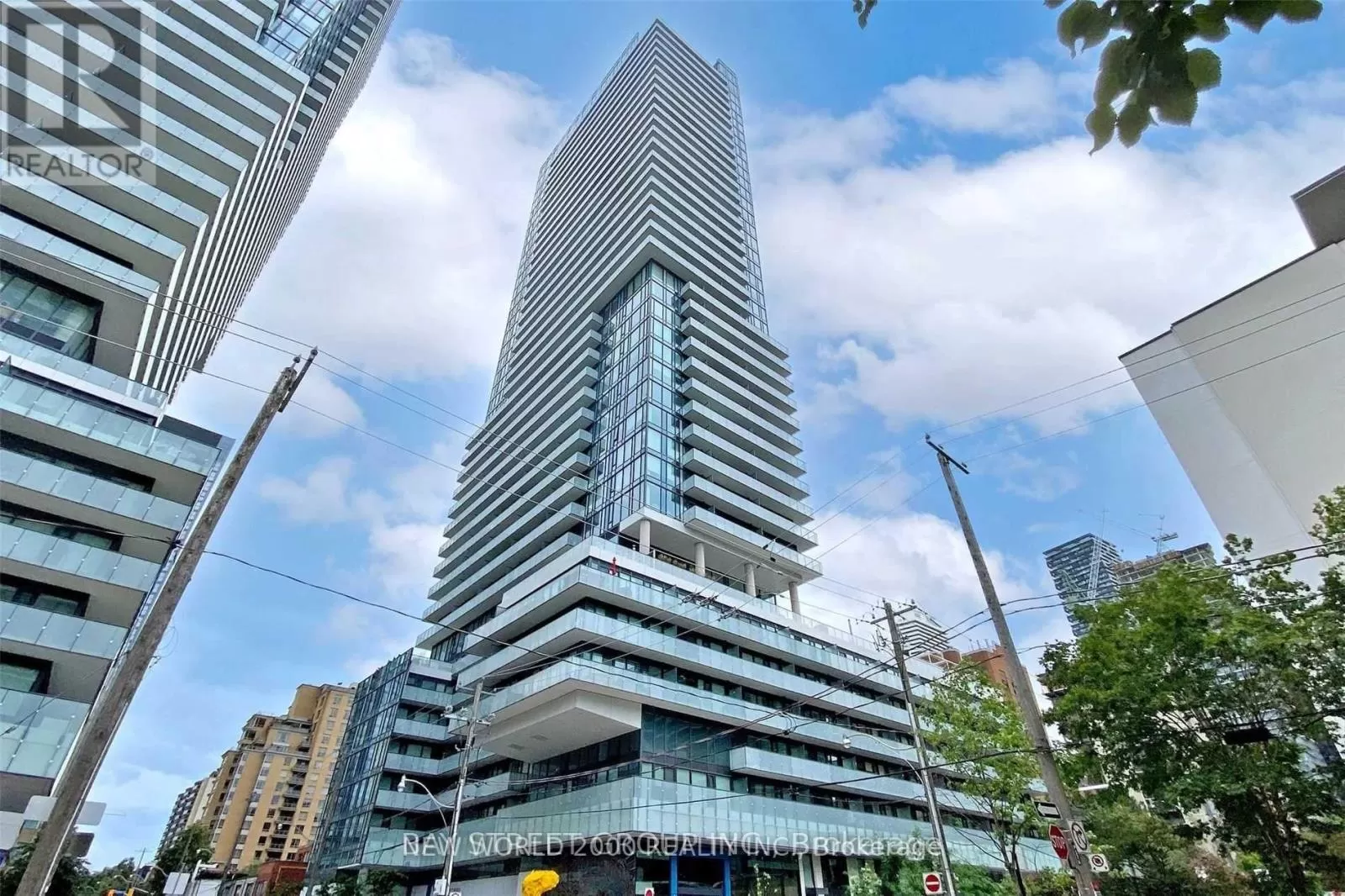 Apartment for rent: 2812 - 161 Roehampton Avenue, Toronto, Ontario M4P 0C8