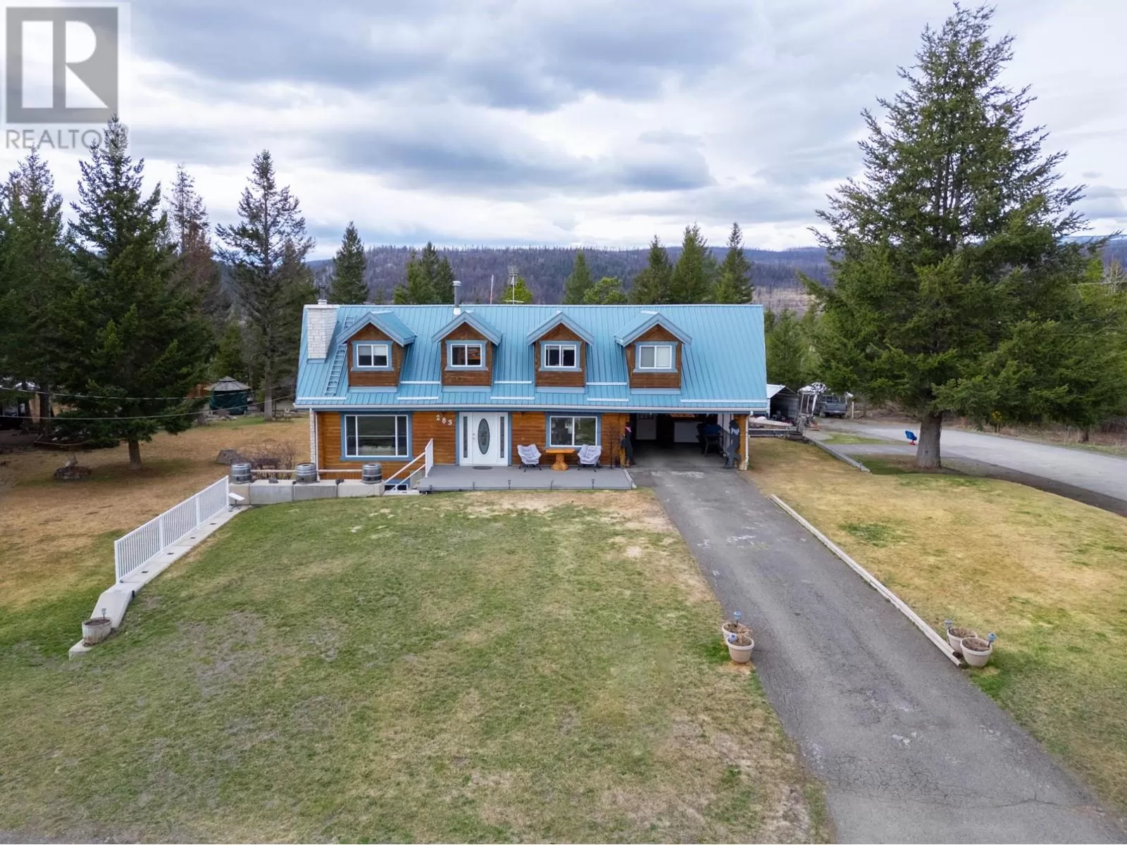 House for rent: 283 Gowan Drive, Logan Lake, British Columbia