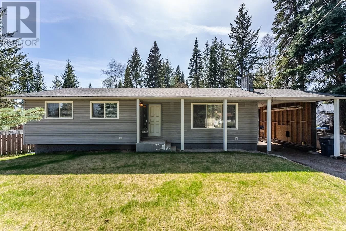 House for rent: 2895 Wildwood Crescent, Prince George, British Columbia V2K 3J4