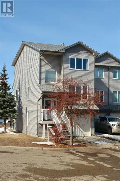 Row / Townhouse for rent: 29, 100 Albion Drive, Fort McMurray, Alberta T9J 1M1