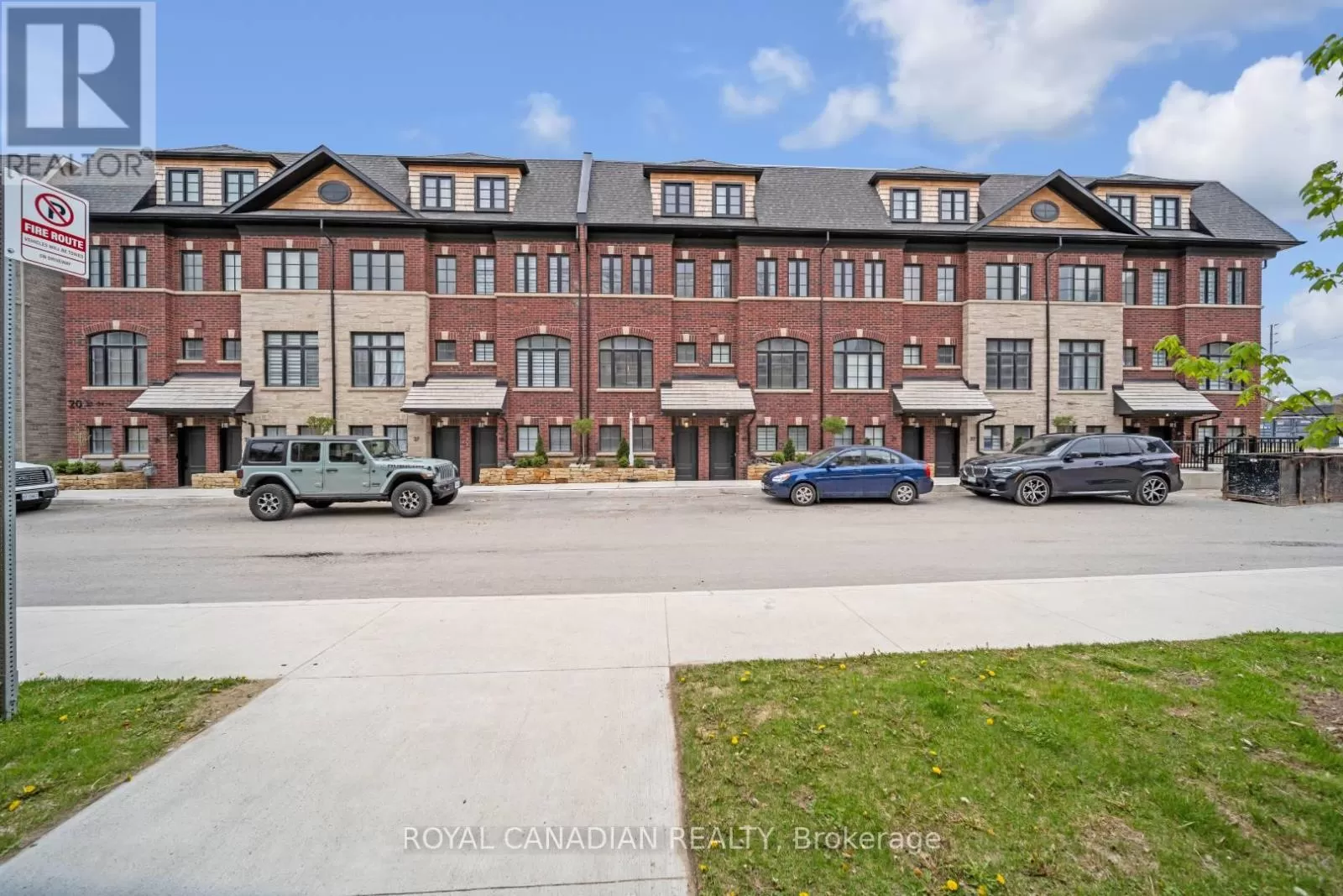 Row / Townhouse for rent: 29 - 20 Lunar Crescent, Mississauga, Ontario L5M 2R5