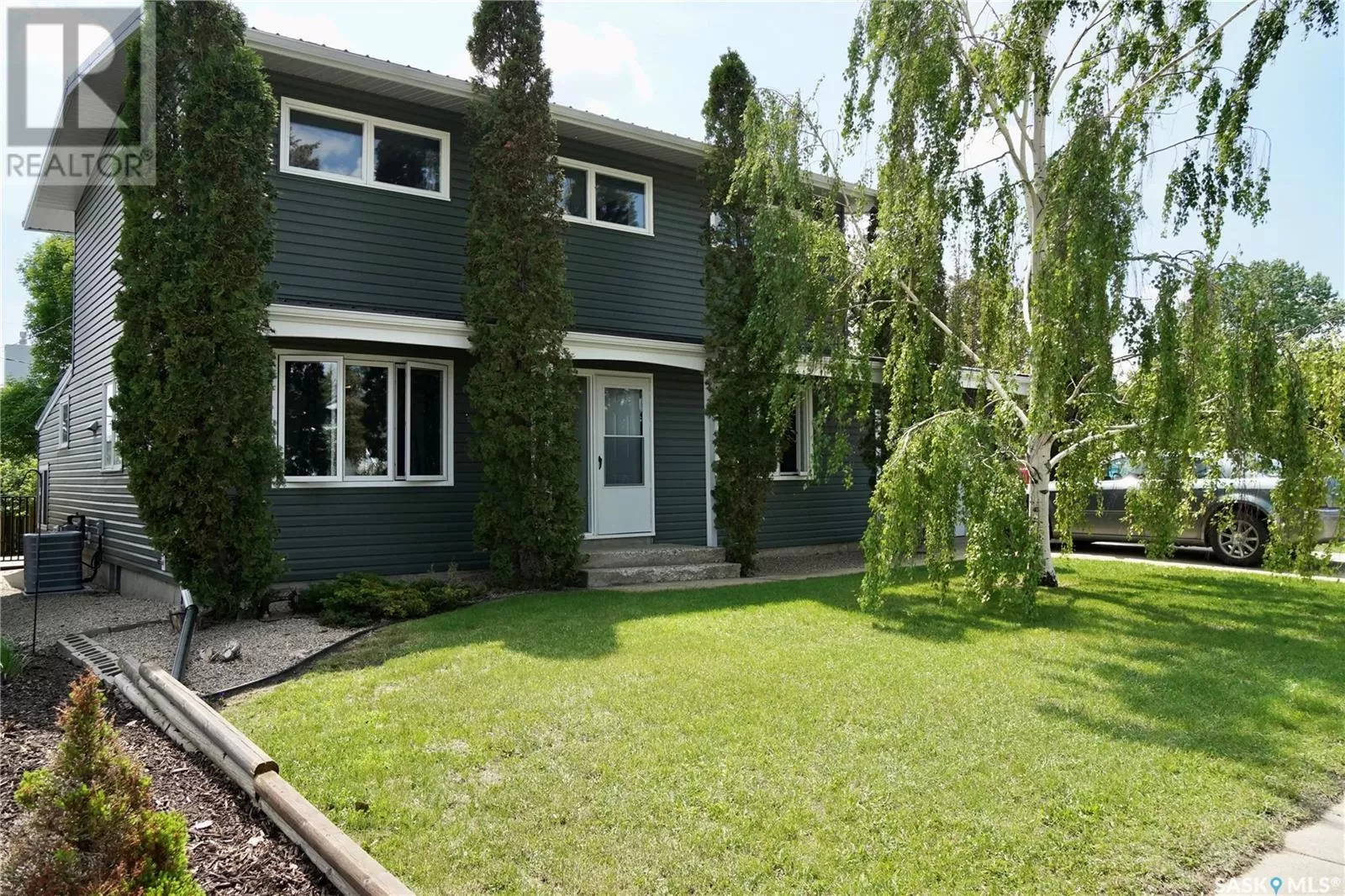 House for rent: 29 Kasper Crescent, Assiniboia, Saskatchewan S0H 0B0