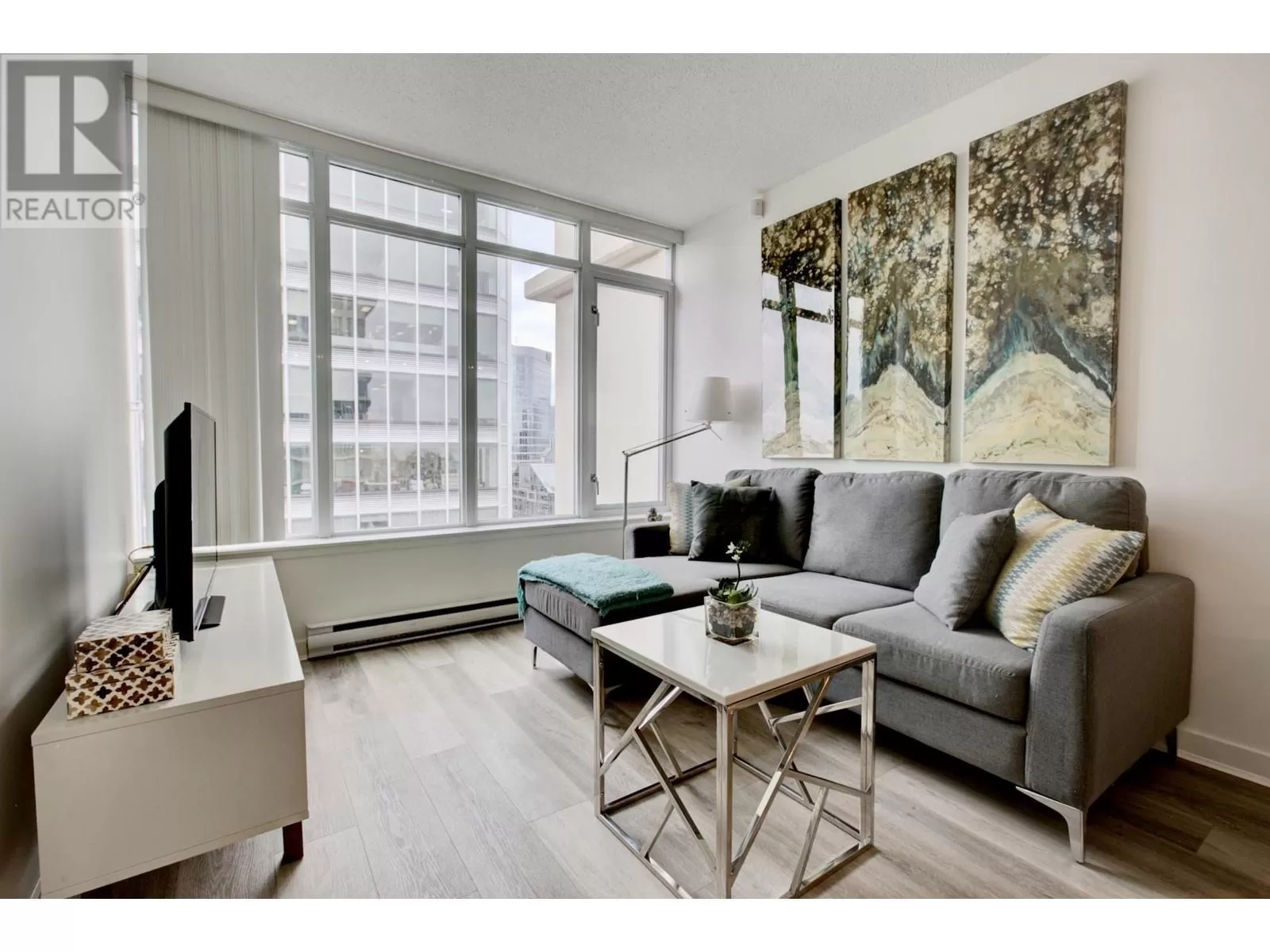 Apartment for rent: 2906 610 Granville Street, Vancouver, British Columbia V6C 3T3