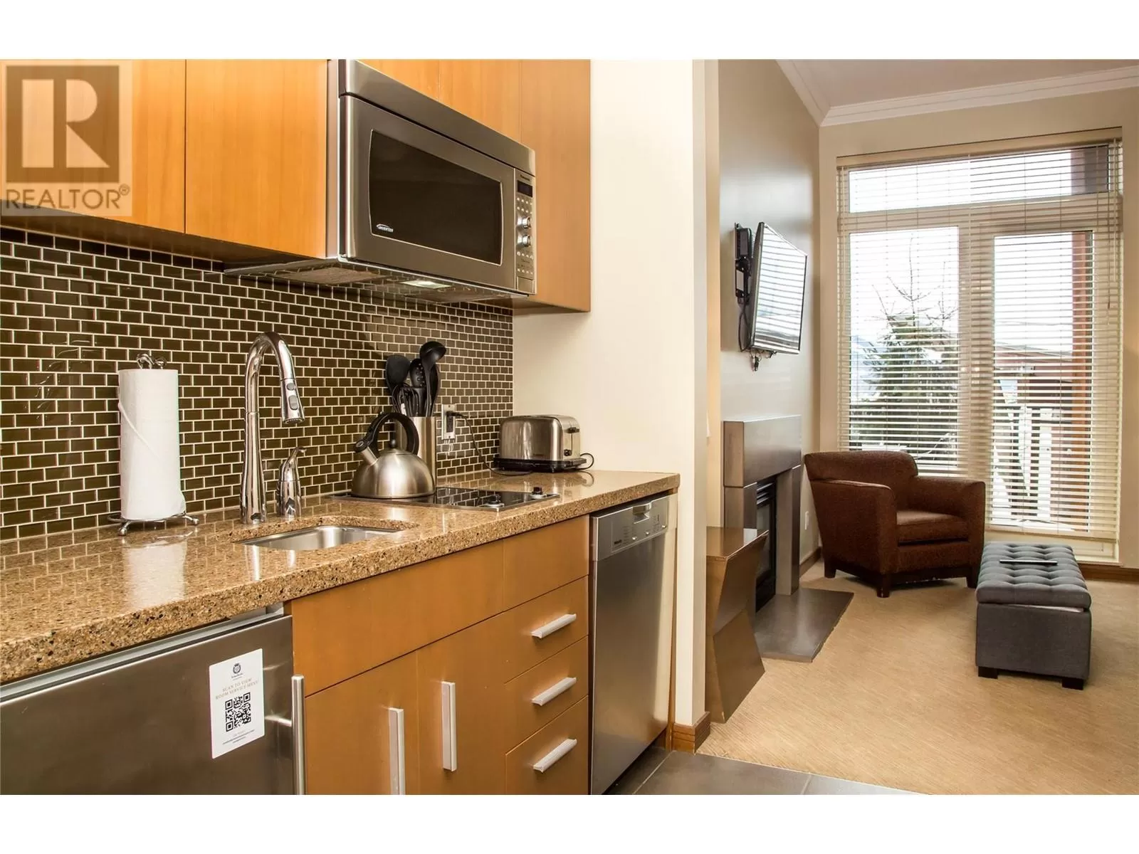Apartment for rent: 2950 Camozzi Road Unit# 1212, Revelstoke, British Columbia V0E 2S1