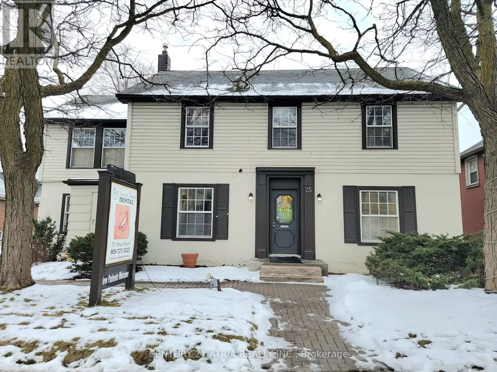 House for rent: 2nd Fl - 25 Wellington Street E, Aurora, Ontario L4G 1H4