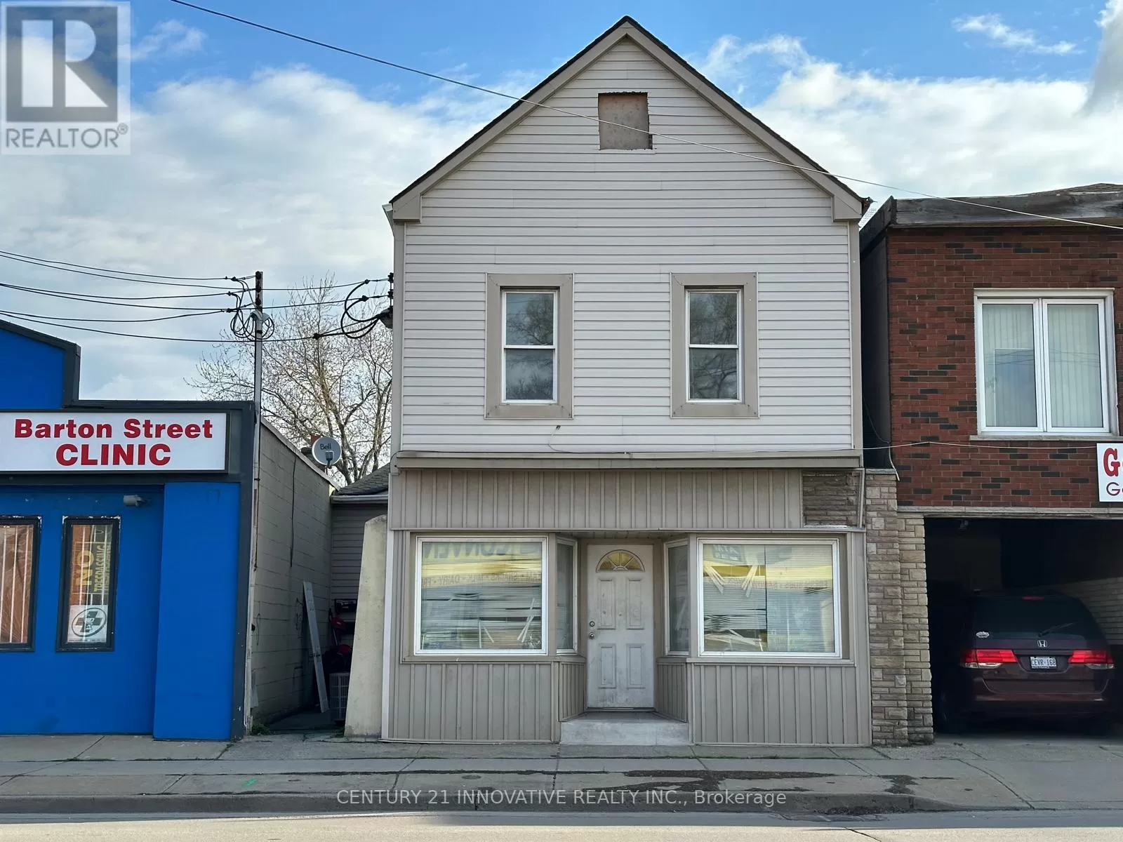 Fourplex for rent: 3 - 1525 Barton Street E, Hamilton, Ontario L8H 2X5